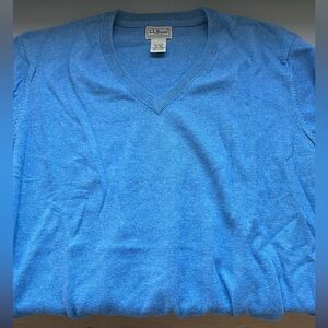 L.L. Bean Men's V-Neck Cotton/Cashmere Sweater in Blue Men’s size XXL